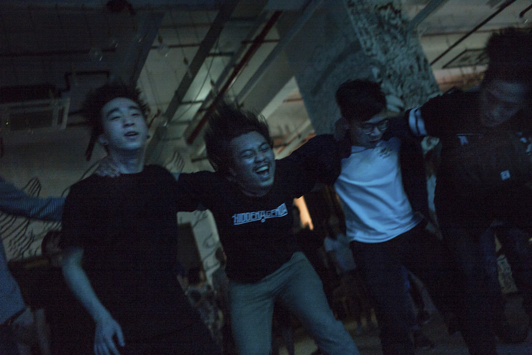 2017年5月21日,在香港僅有的獨立音樂展演場地Hidden Agenda,觀眾正在沉醉在音樂之中。早前,有關場地受到政府當局的嚴厲打壓。