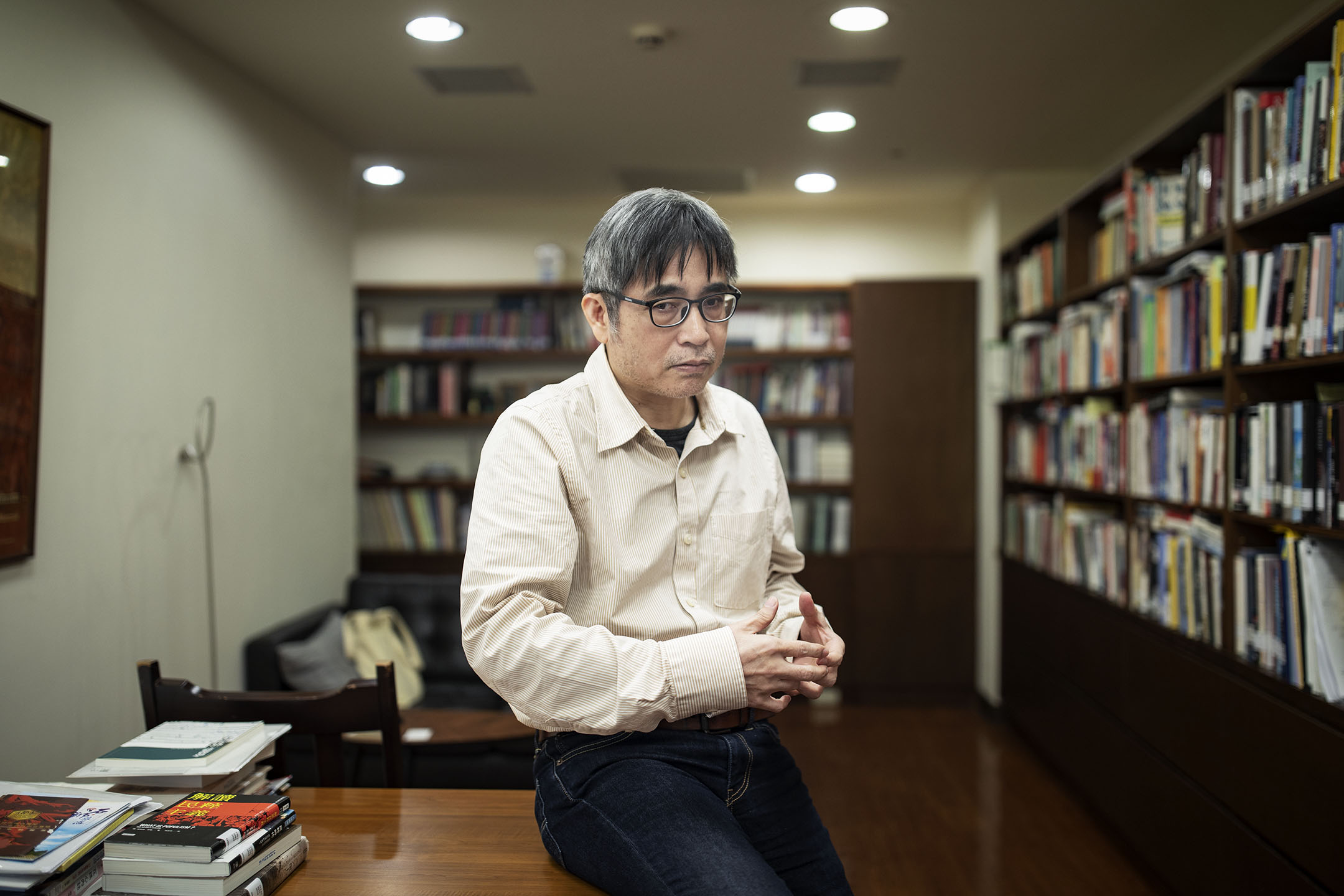 中研院副研究員吳介民。