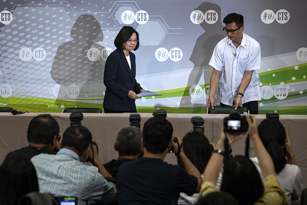 2019年6月8日,民進黨舉行總統初選辯論後,蔡英文的記者會。