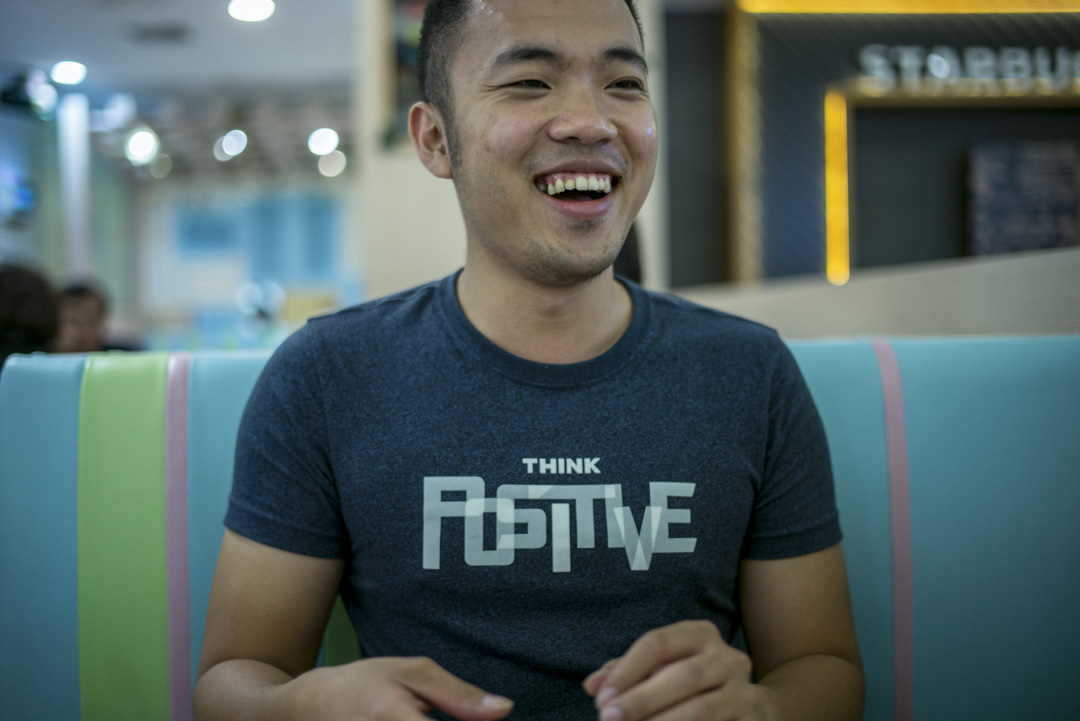 29歲的莊曉榆,擅長雙截棍,不時在中港兩地的電視節目表演。