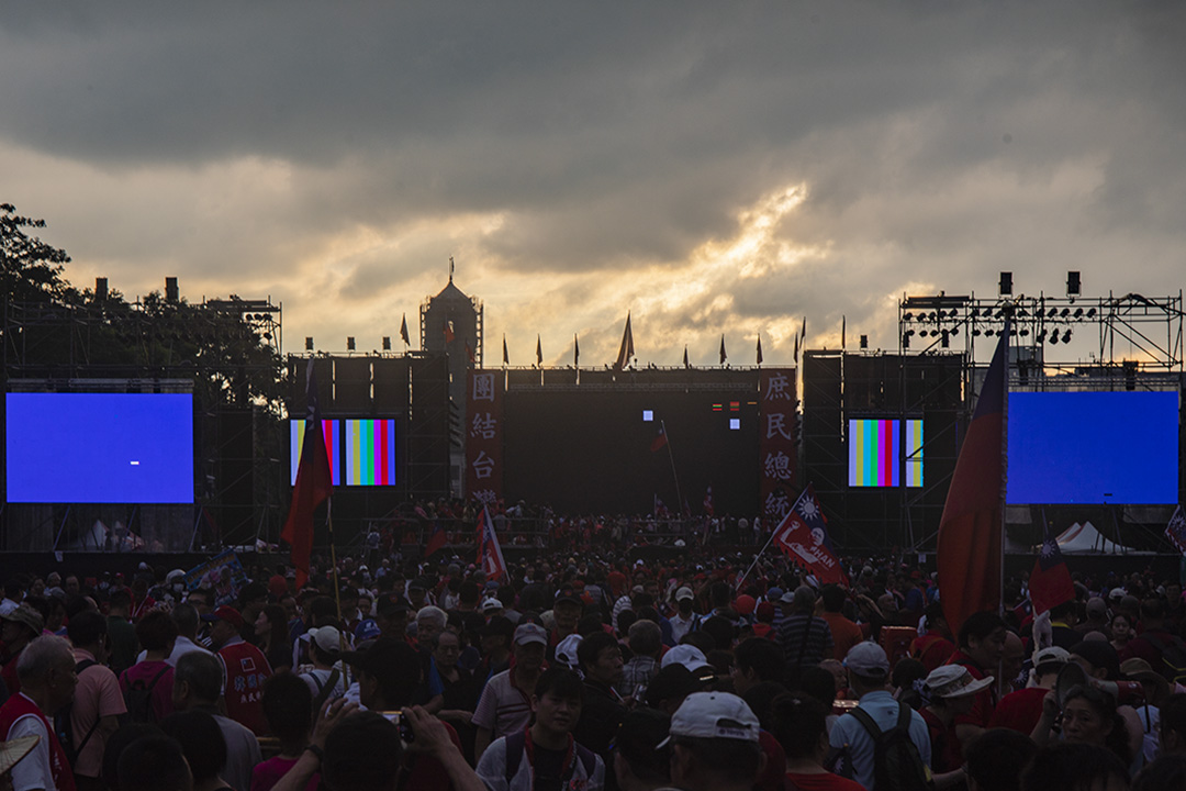 2019年6月1日,韓國瑜首場總統初選造勢活動於總統府前舉行。