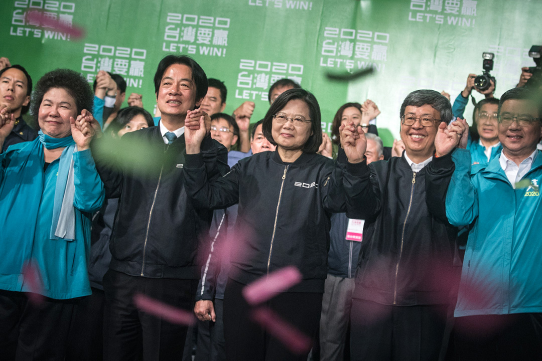 2020年1月11日台北民進黨開票晚會,蔡英文高票勝選並於台上感謝選民。