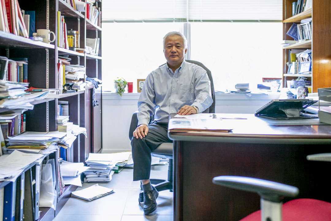 香港大學法律學院署理院長傅華伶。