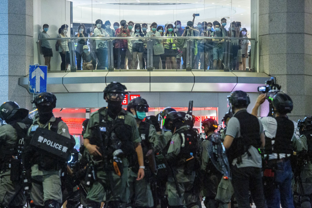 2020年7月1日,警方在铜锣湾礼顿道驻守。