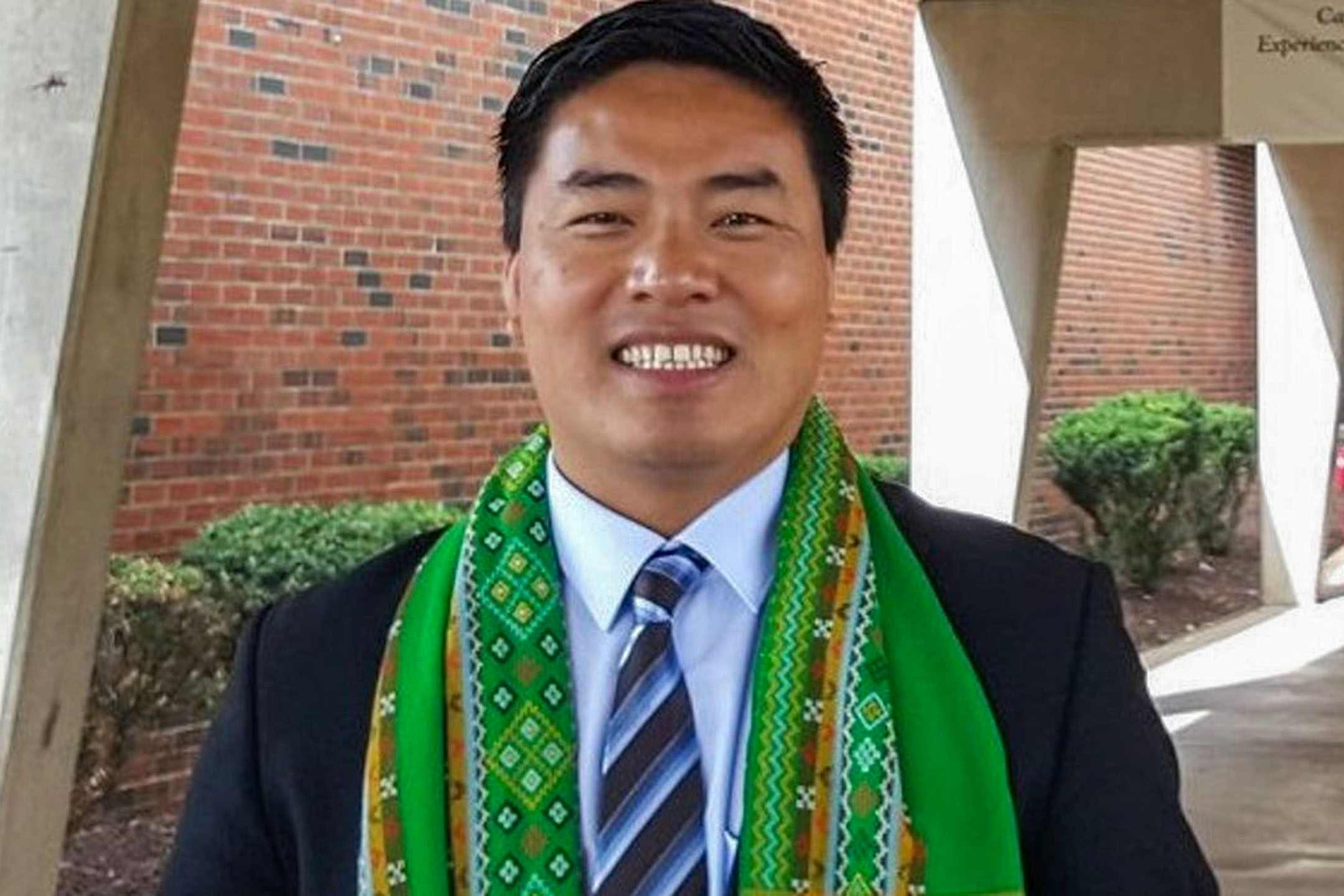 緬甸平行政府,也即全國團結政府(National Unity Government)的國際合作部長的薩莎醫生(Dr Sasa)。