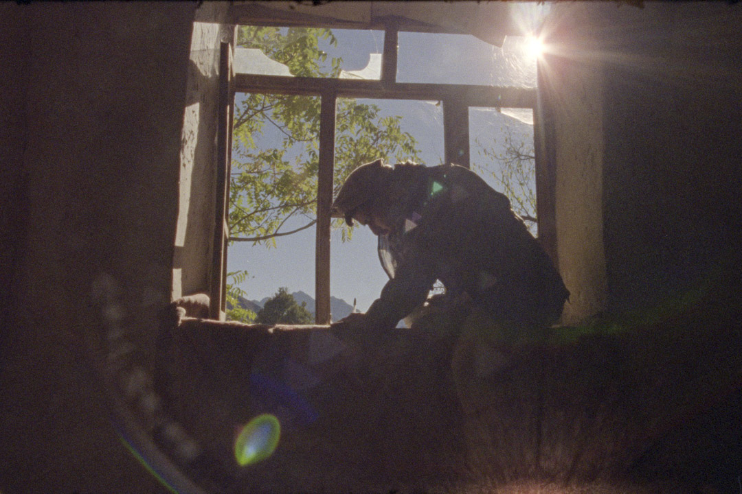 加拿大籍阿富汗裔导演 Ariel Nasr 所制作的纪录片《The Forbidden Reel》(2019) 。