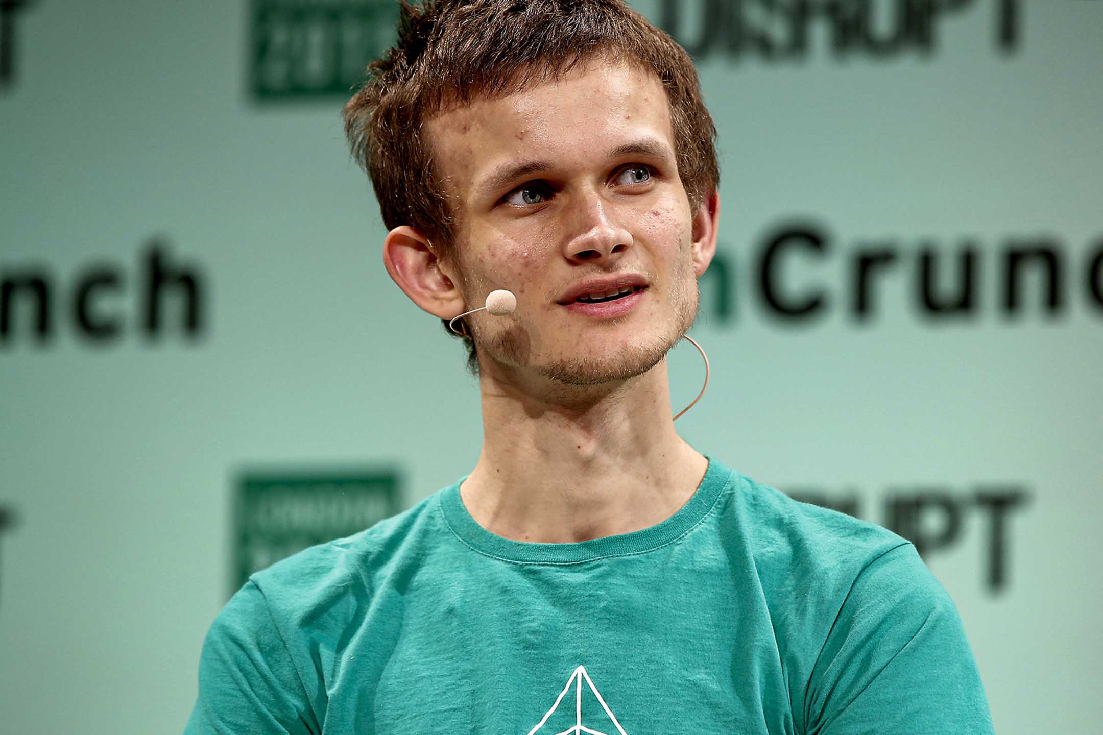 2015年12月8日英國倫敦，以太坊創始人維塔利克·布特林(Vitalik Buterin)在演講。