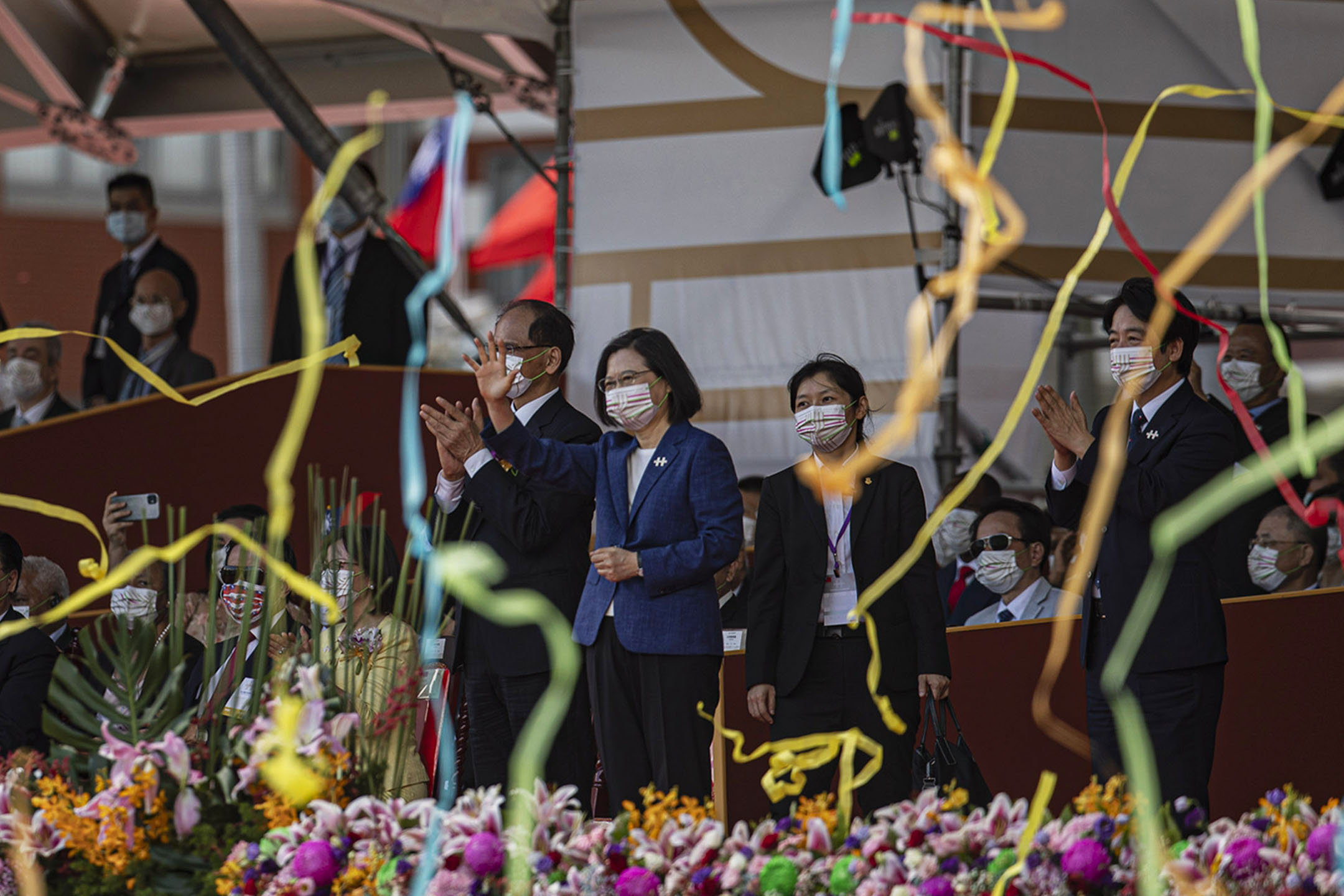 2021年10月10日,台北,总统蔡英文于双十国庆大会发表讲话。摄:陈焯𪸩/端传媒
