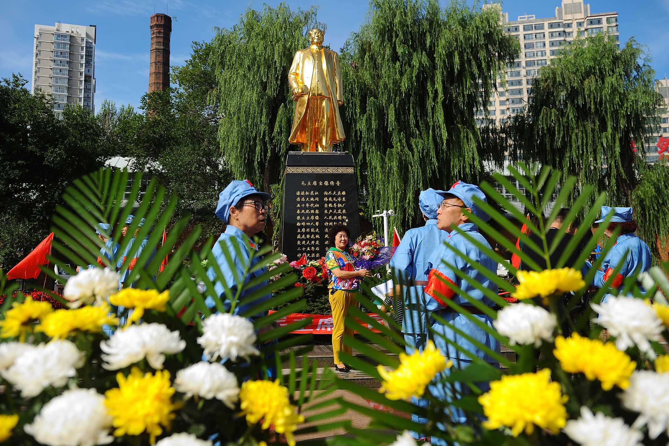 2019年9月9日,哈爾濱,毛澤東的支持者在前領導人毛澤東逝世43週年的紀念活動中。