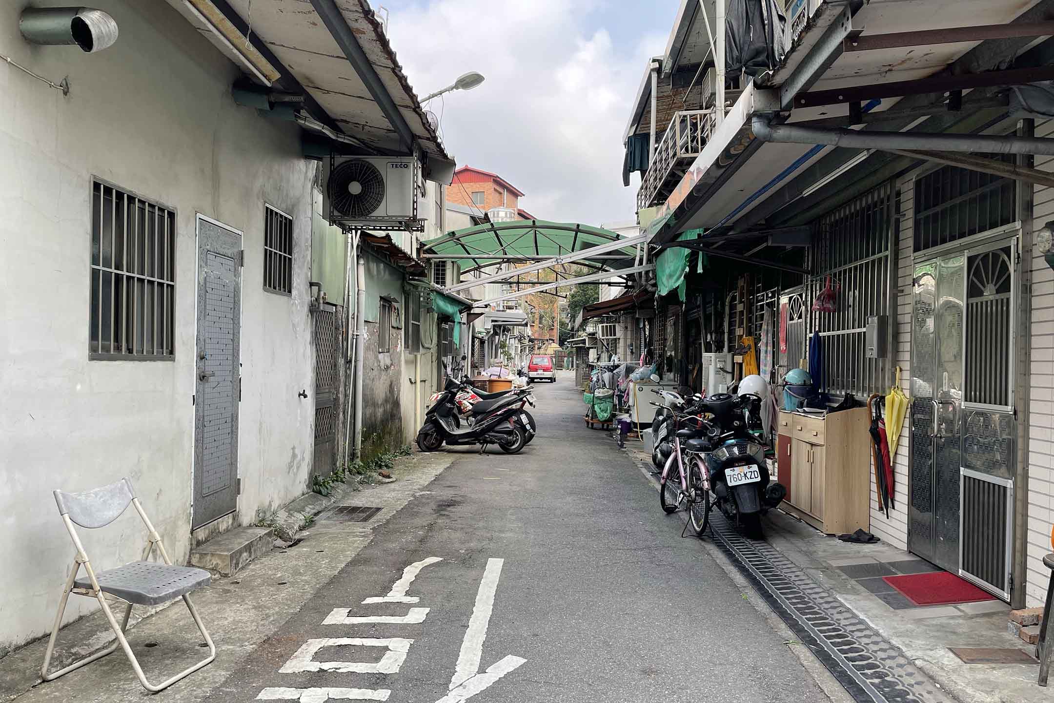 玉姐家外的環境。