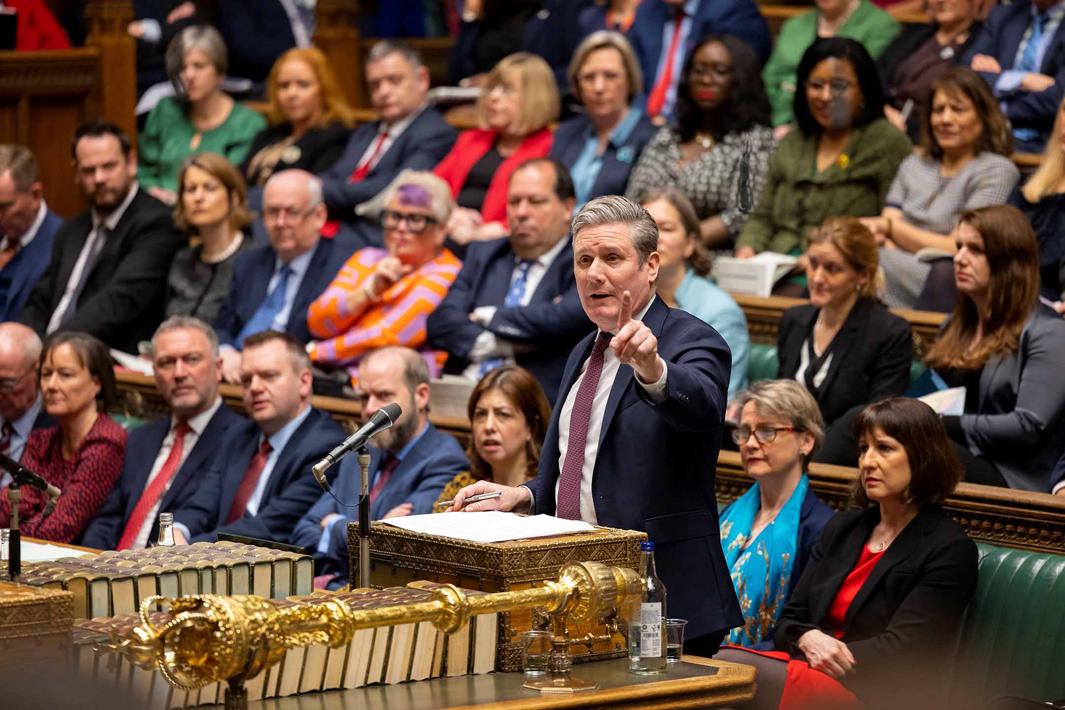 2023年3月22日,英國工黨領袖凱爾·斯塔默 (Keir Starmer) 在下議院發言。攝:UK Parliament//Handout via Reuters/达志影像