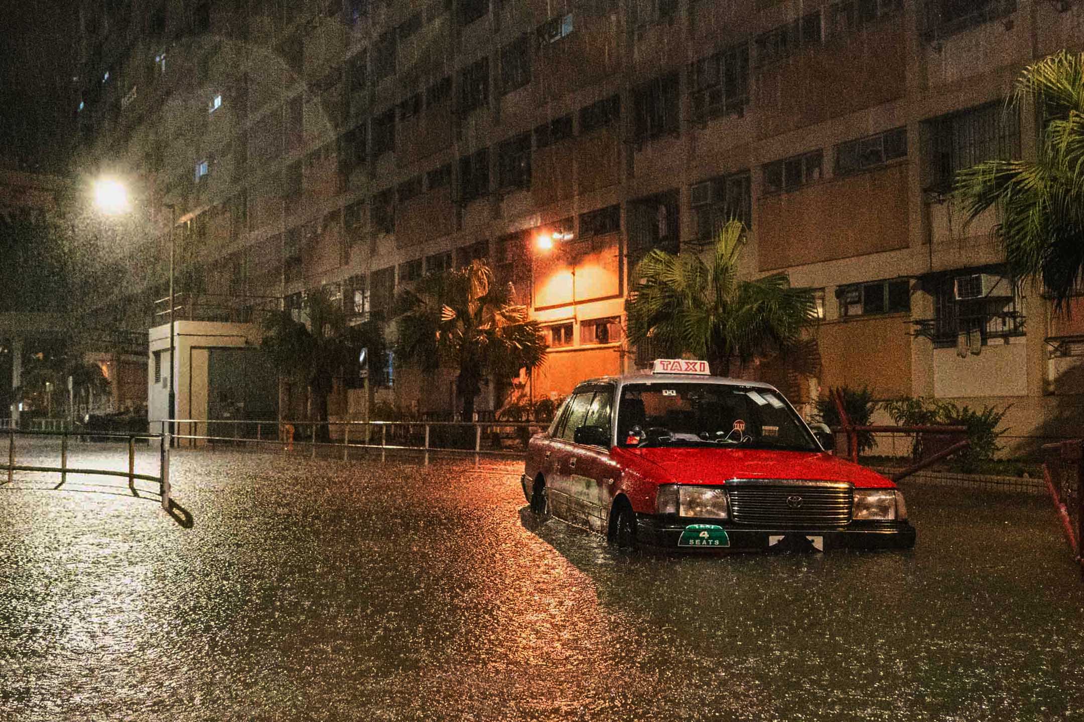 2023年9月8日,香港,自有紀錄以來最大的暴雨令多區水浸。攝:Ryan Lai/端傳媒