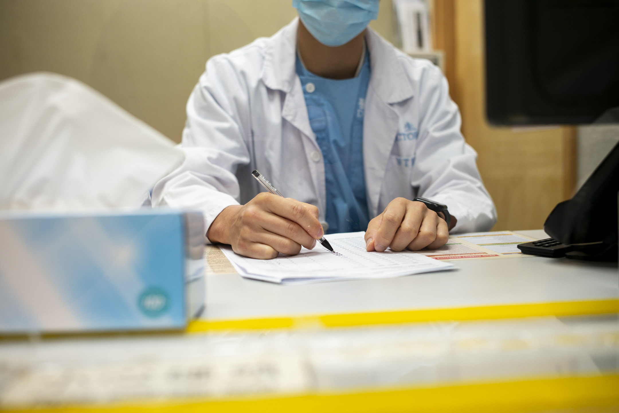 精神科醫生在門診的會診房間。攝:林振東/端傳媒