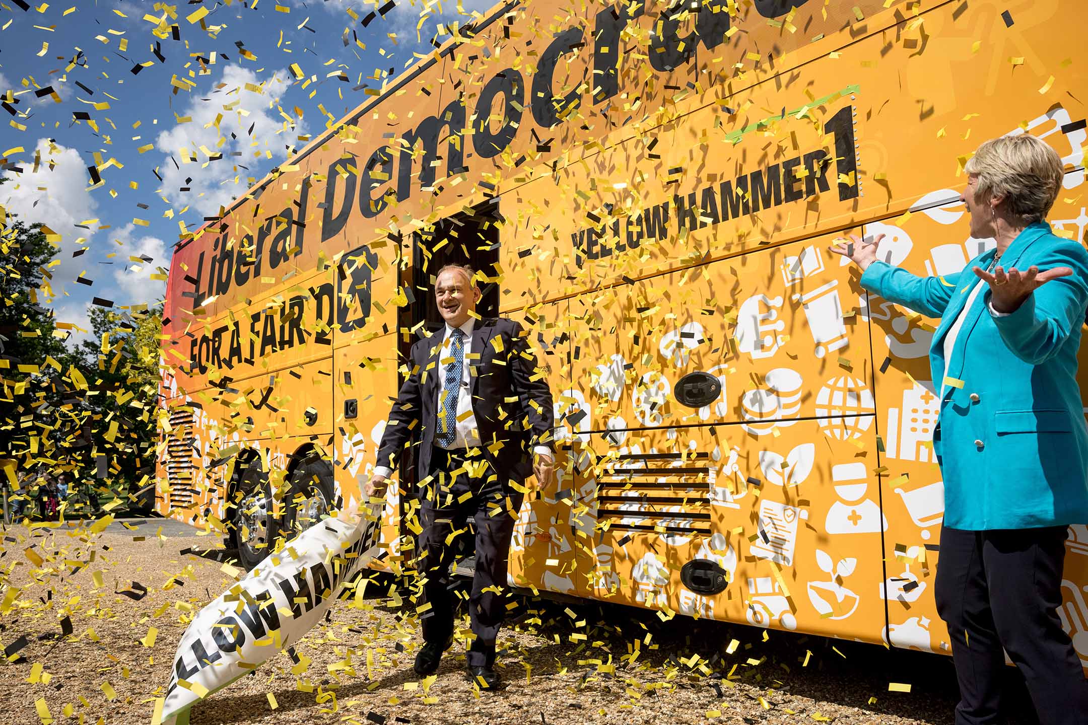 2024年5月26日,英國劍橋,自由民主黨領袖 Ed Davey 公佈該黨的大選競選車的名稱。攝:Jack Taylor/Getty Images